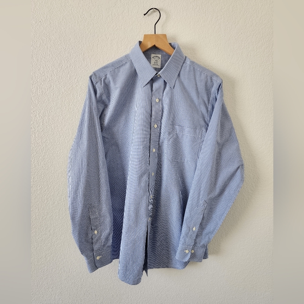 Brooks Brothers Regent Men’s 15 1/2 Button Front Long Sleeve Blue Dress Shirt